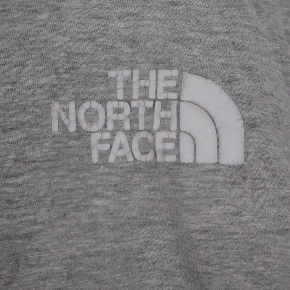 The North Face Mens XL Heather Gray Graphic T-Shirt Never Stop Exploring Back